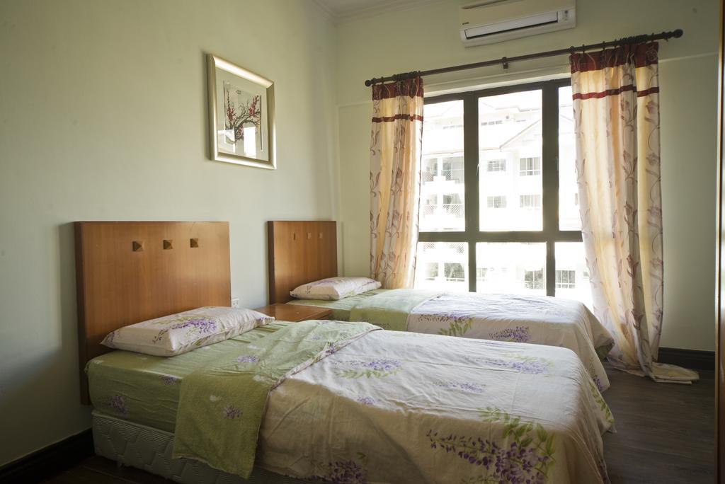 Apartment Nana Marina Court *