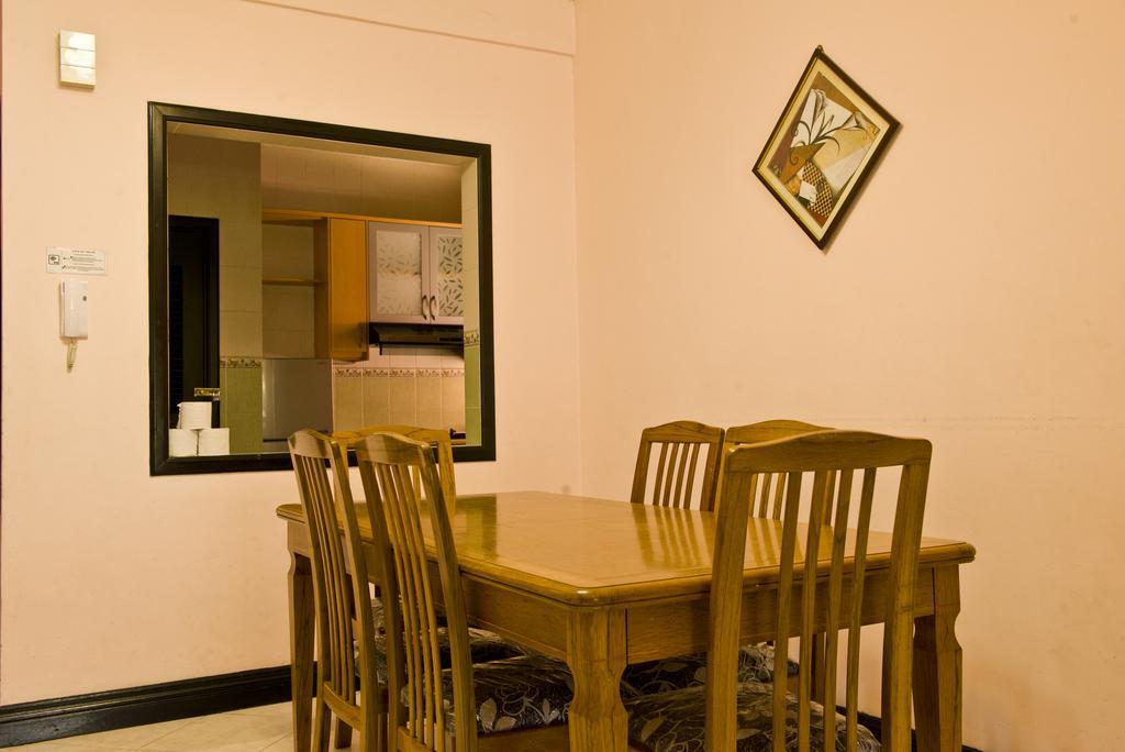 Apartment Nana Marina Court *
