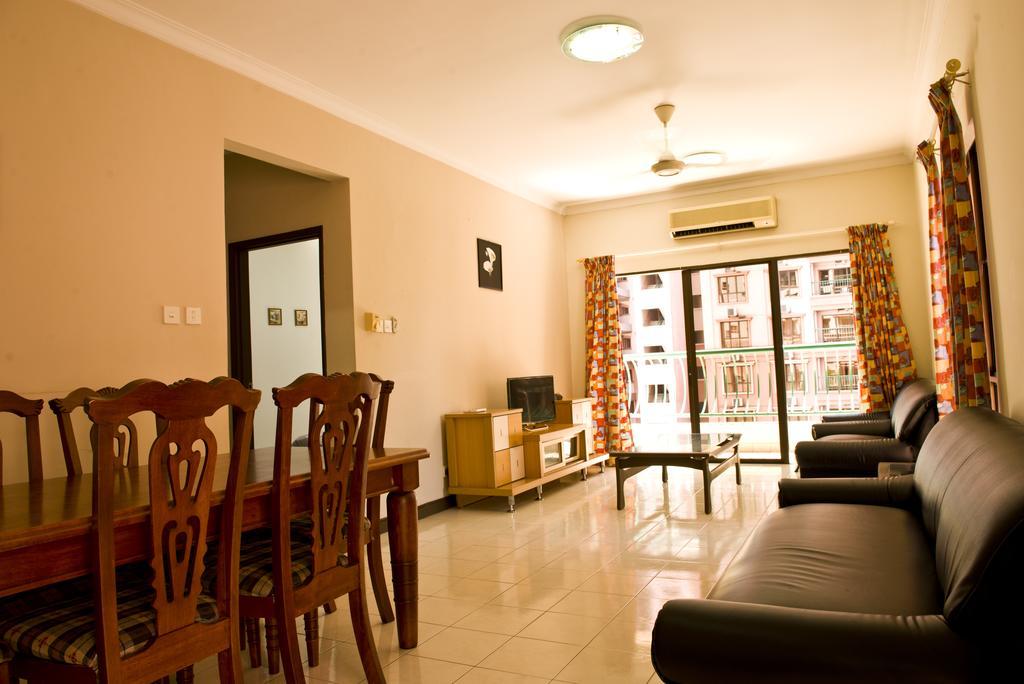 Apartment Nana Marina Court