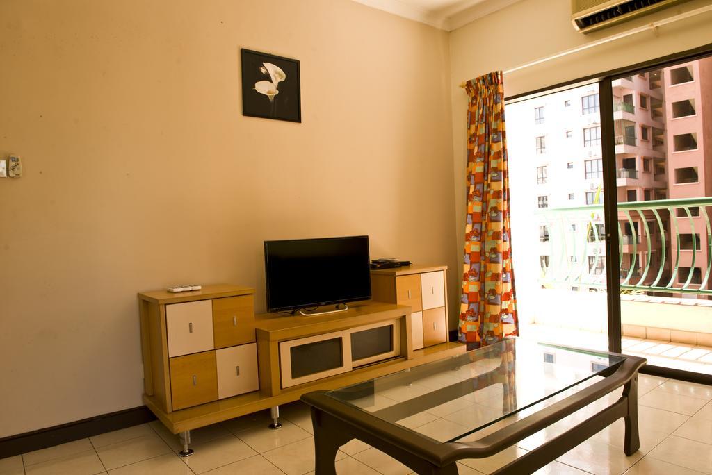 Apartment Nana Marina Court