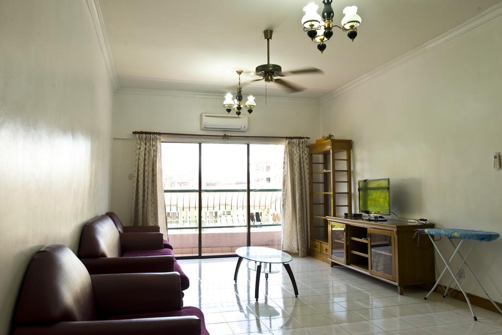 Nana Marina Court Kota Kinabalu