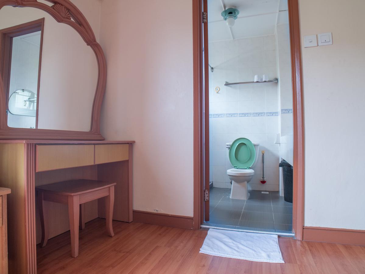 Apartment Nana Marina Court *