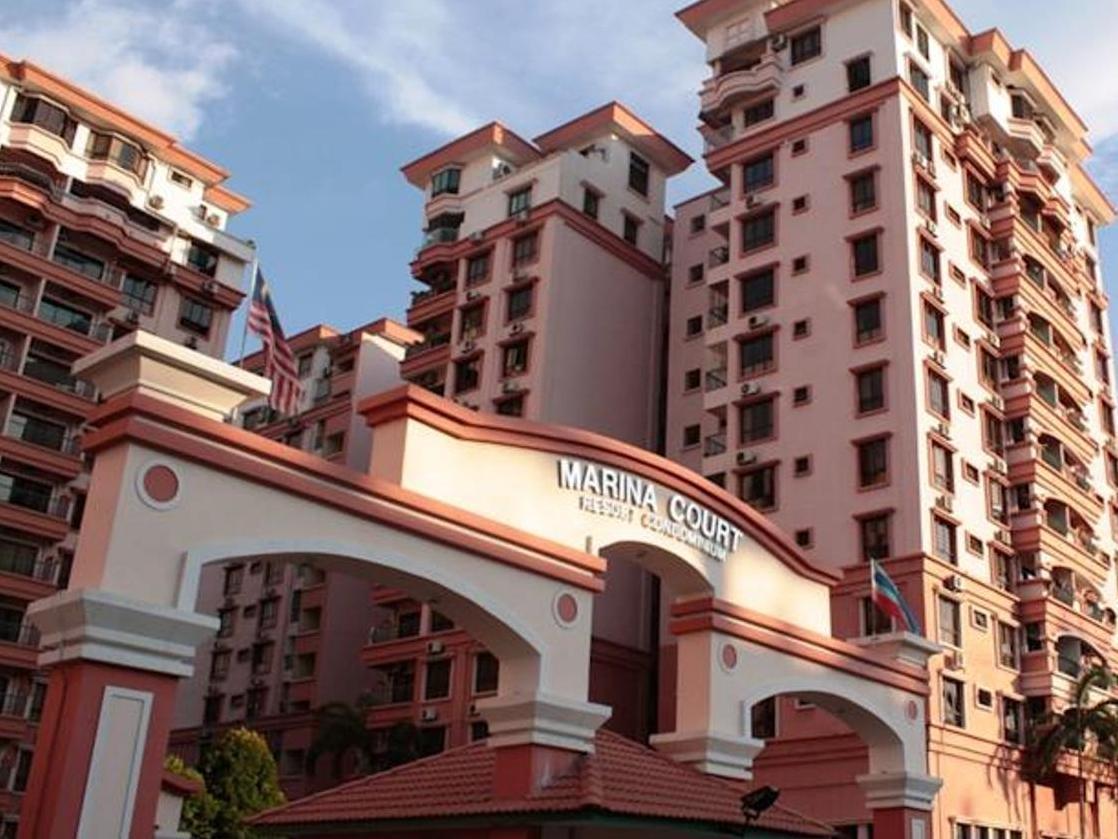Pangsapuri Nana Marina Court *