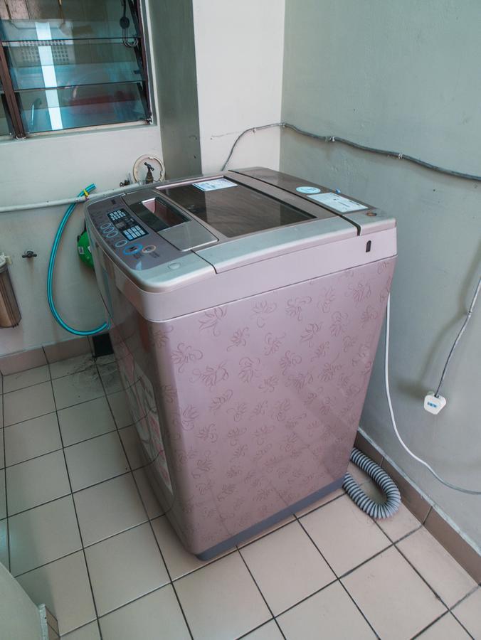 Pangsapuri Nana Marina Court *